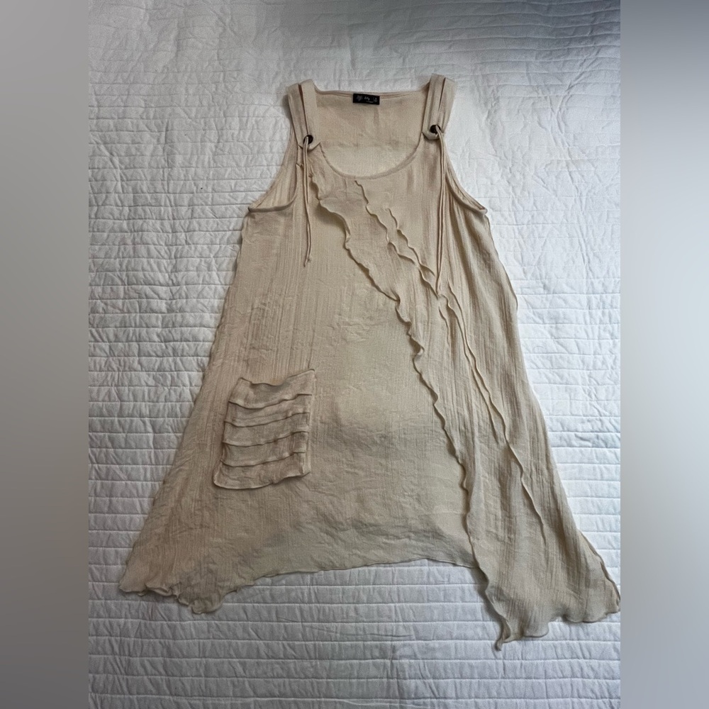 Lily by Firmiana cream asymmetrical top nwot